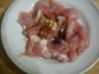 家常菜青瓜炒肉片做法图解3)