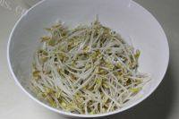 简单的酸辣绿豆芽做法图解3)