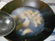 猪肉玉米饺子