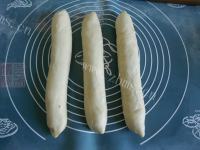 美味的淡奶油蜜红豆吐司做法图解9)