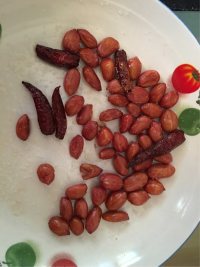 下酒菜油炸花生