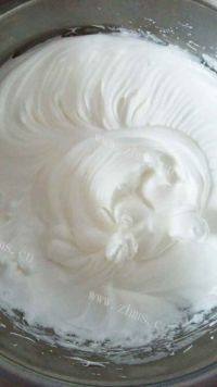 好吃不腻的纸杯蛋糕做法图解4)
