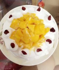 美味的芒果蛋糕做法图解5)