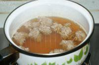 菠菜丸子汤自制做法图解3)