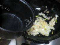 家常菜咖喱鱼丸做法图解5)