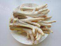 美味的麻辣鸡爪做法图解1)