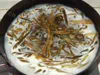口感好的蒜香凉拌海茸丝做法图解4)