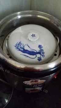 鲜美的花旗参炖鸡汤做法图解7)