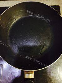 很有食欲的胡萝卜鸡蛋卷做法图解10)