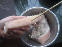 让人怀念的梅菜扣肉做法图解7)