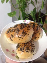 美味的黑芝麻面包