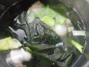美味的海带骨头汤