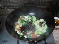 鲜香的清炒油菜做法图解11)