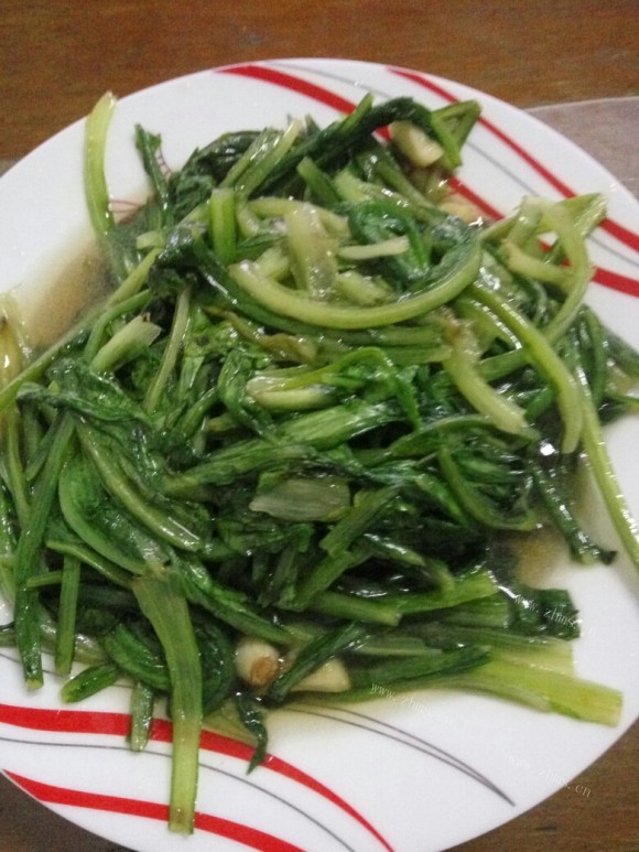 香气浓郁的清炒油麦菜