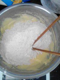 甜甜的炼乳饼干做法图解3)