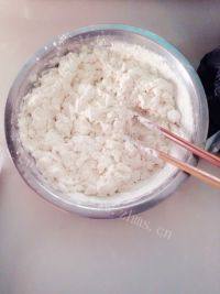 美味早餐韭菜盒子做法图解1)