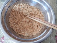 甜甜的草莓慕斯蛋糕做法图解3)