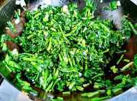 家常菜蒜香菠菜做法图解5)