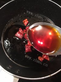 美味的香辣拌面做法图解11)