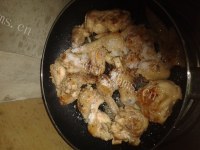 美味的红烧鸡翅做法图解5)
