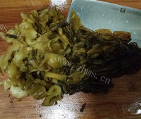 质嫩爽口的酸菜鱼做法图解2)