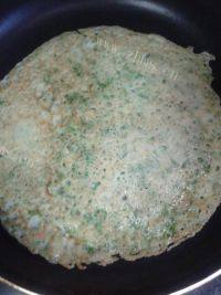 自己做的芹菜叶煎饼做法图解5)