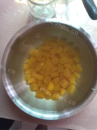 营养的银耳薯粉糖水做法图解6)
