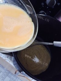 奶香葡萄干蛋糕做法图解5)