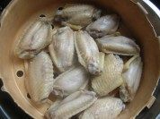 美味的黄金鸡翅做法图解2)