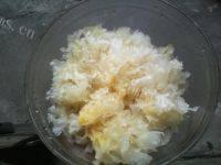 最爱的雪梨银耳汤做法图解4)