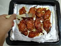 唇齿留香的黑椒腐乳烤鸡翅做法图解7)