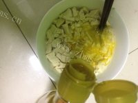 家常菜金银豆腐做法图解6)