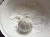 美味的翡翠芋虾球做法图解8)