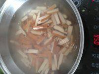 家常菜芹菜炒豆腐干做法图解1)