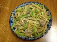（美味可口）芹菜炒土豆丝