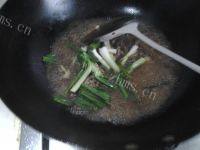 家常菜大蒜炒肉丝做法图解6)