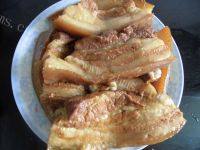 家常菜焖五花肉