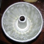 自制咕咕霍夫面包做法图解3)