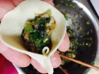 妈妈最爱的冰花煎饺做法图解6)