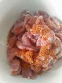 美味的酥肉汤做法图解2)