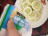 老爸做的腌黄瓜做法图解6)