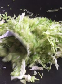 家常菜清炒包菜做法图解5)