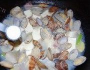 蛤蜊豆腐汤