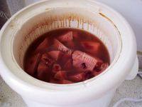 美味的红豆莲藕汤
