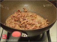 家常菜彩椒牛肉做法图解5)