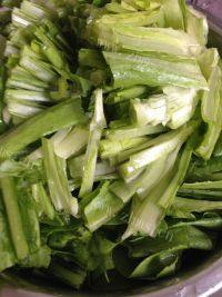家常菜蒜香油麦菜做法图解2)