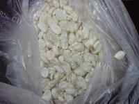 下酒菜麻辣花生米做法图解2)