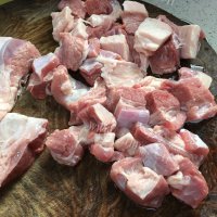 开胃的土豆烧牛腩做法图解3)