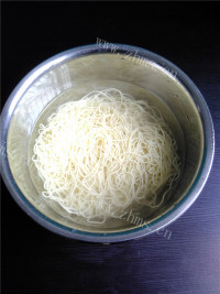 有特色的川味凉面做法图解8)