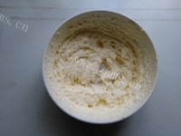 草莓奶油蛋糕卷做法图解11)